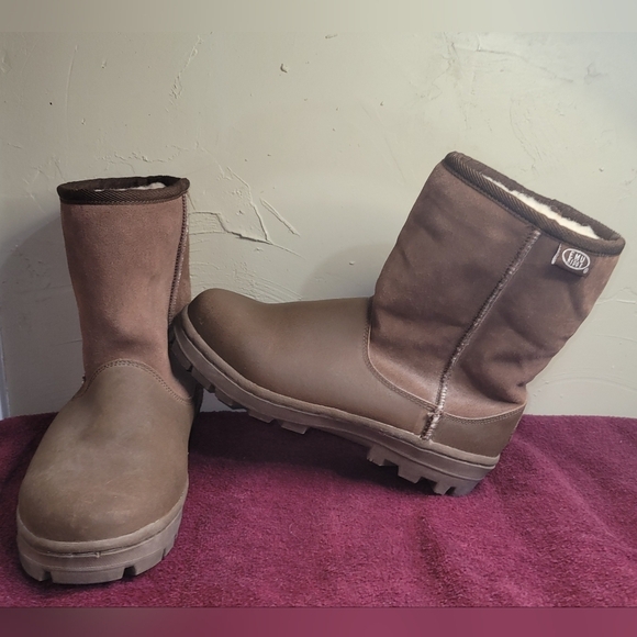 Emu Ridge Brown Boots Size 7 Australian Suede Wool Lining Mid Calf - Picture 3 of 11
